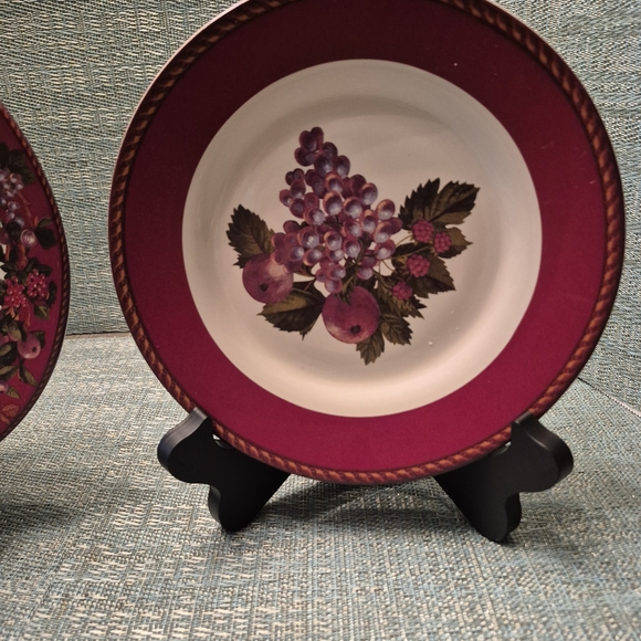 Vintage Elegant Fruity Dinnerware Set with Mugs - Picture 14 of 16